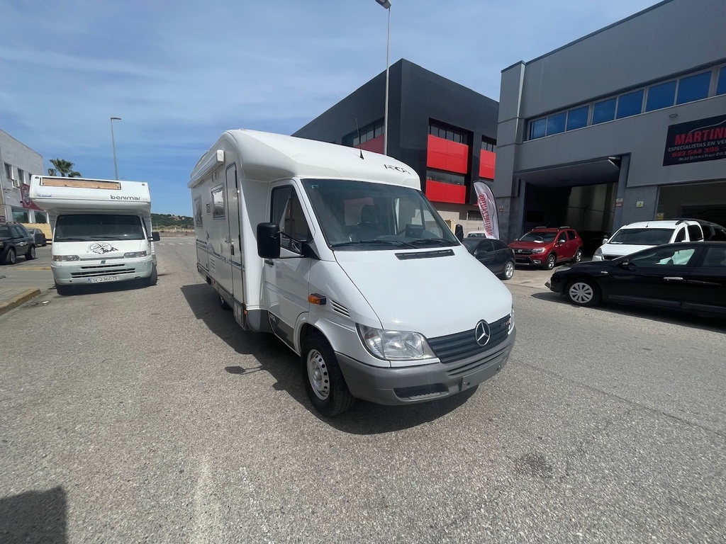MERCEDES SPRINTER ARCA 2