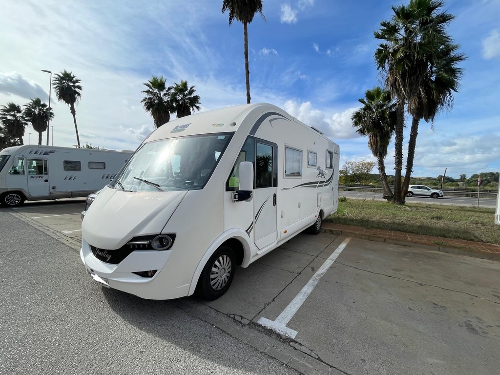 MC LOUIS NEVIS ED. ESPECIAL